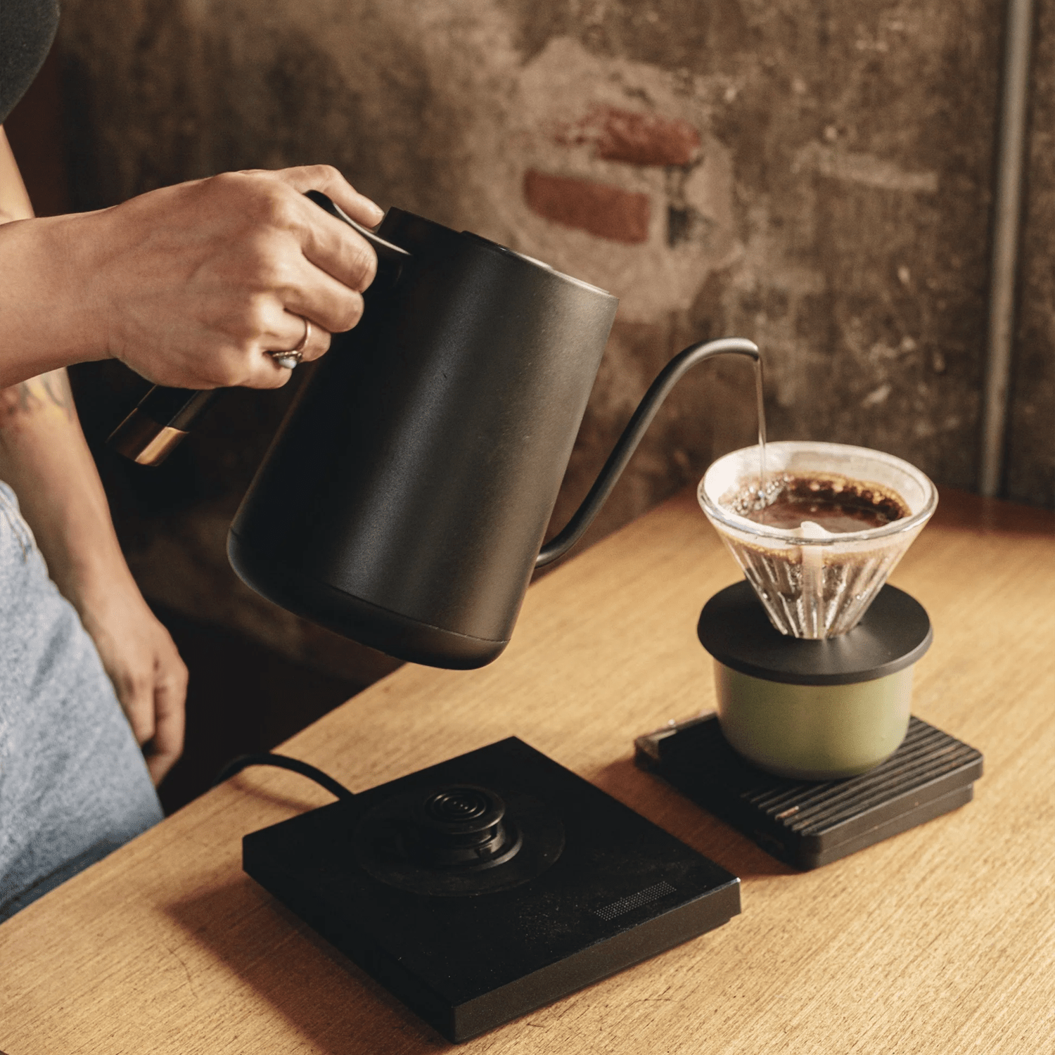 Timemore Electric Pour Over Kettle - Timemore - COFFTOK™